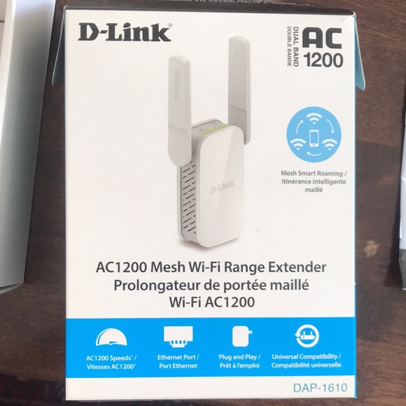 D-Link AC1200 mesh wifi wi-fi range extender - Picture 1 of 3